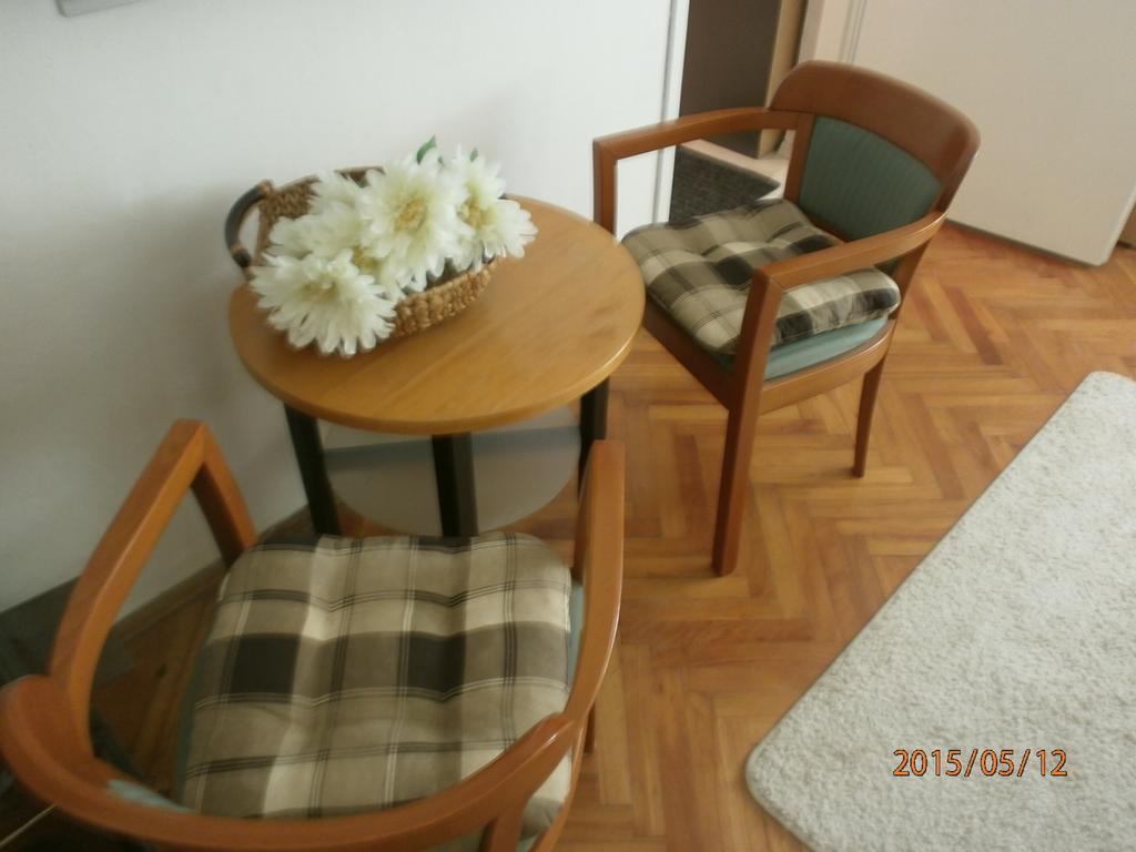 Apartments Paradiso Samobor Rum bild