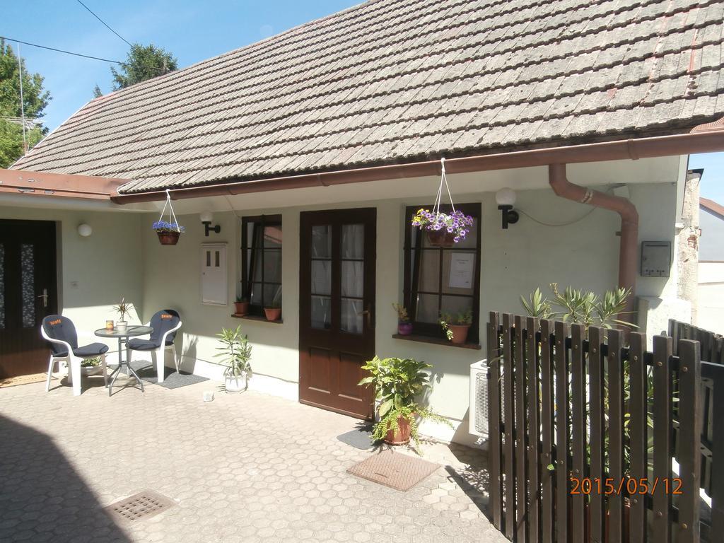 Apartments Paradiso Samobor Rum bild