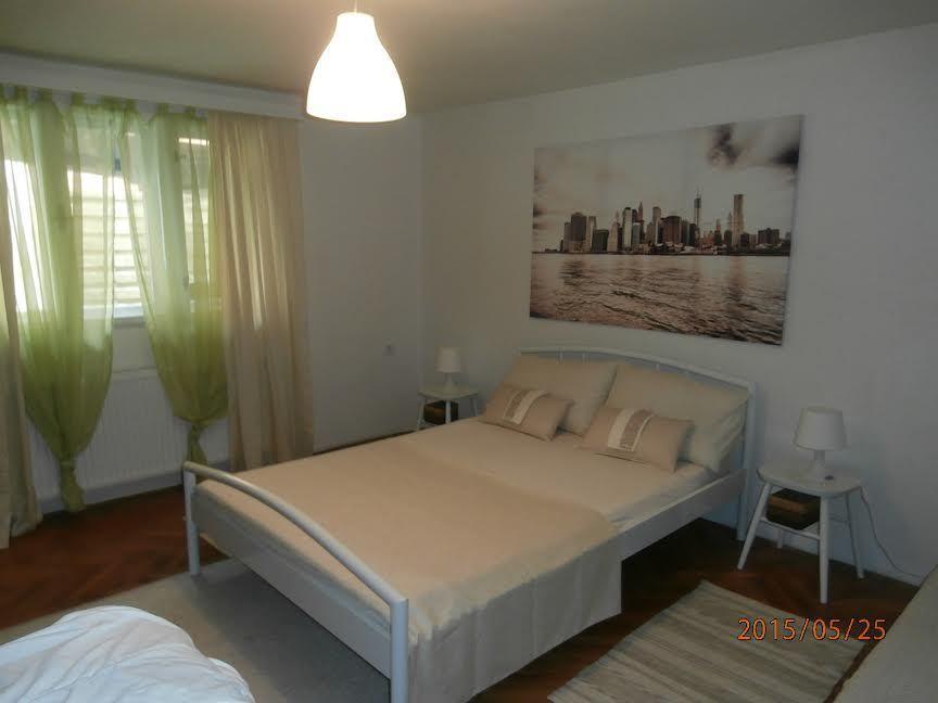 Apartments Paradiso Samobor Rum bild