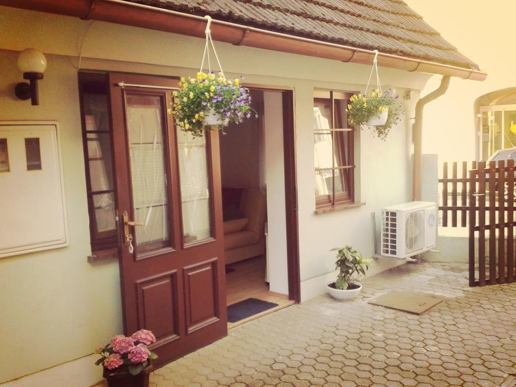 Apartments Paradiso Samobor Rum bild